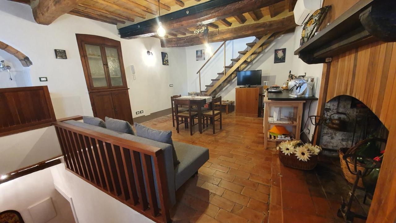 Le Casette Di Civitella- La Casa Di Rolando E Gina Διαμέρισμα Civitella Del Lago Εξωτερικό φωτογραφία